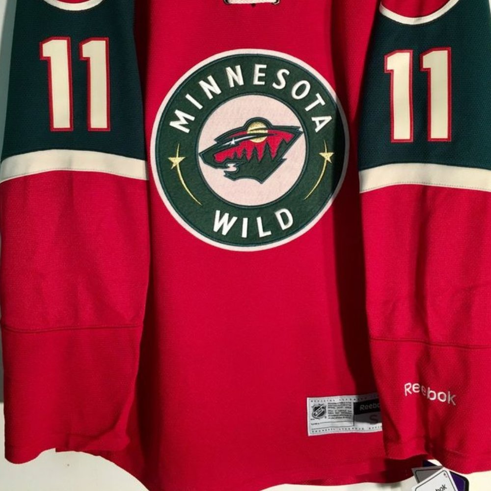 Reebok Premier MINNESOTA WILD ZACH PARISE Red Men's JERSEY Sz S,M,L,XL,2XL New - Picture 4 of 6